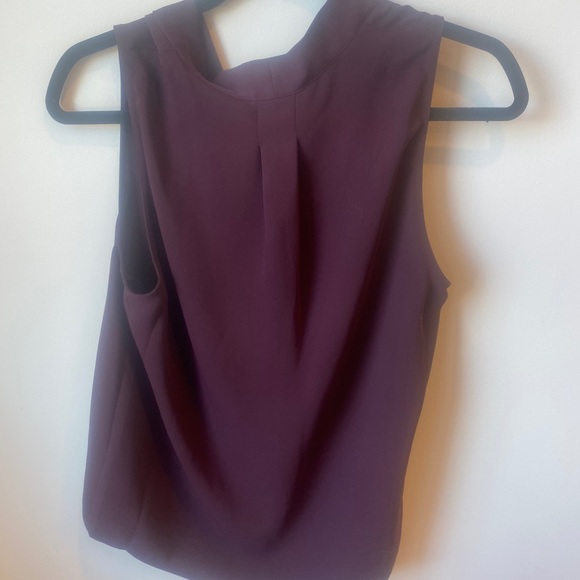 BABATON Sleeveless Power Blouse - Picture 3 of 6